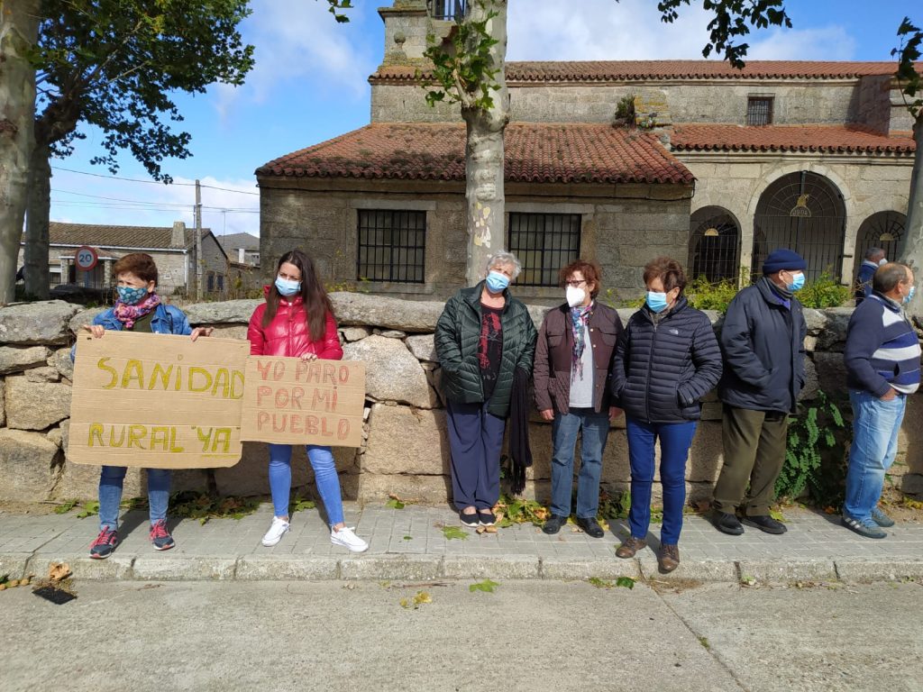 Foto 5: 03/10/2020. Manifestación por una Sanidad Digna para Torregamones