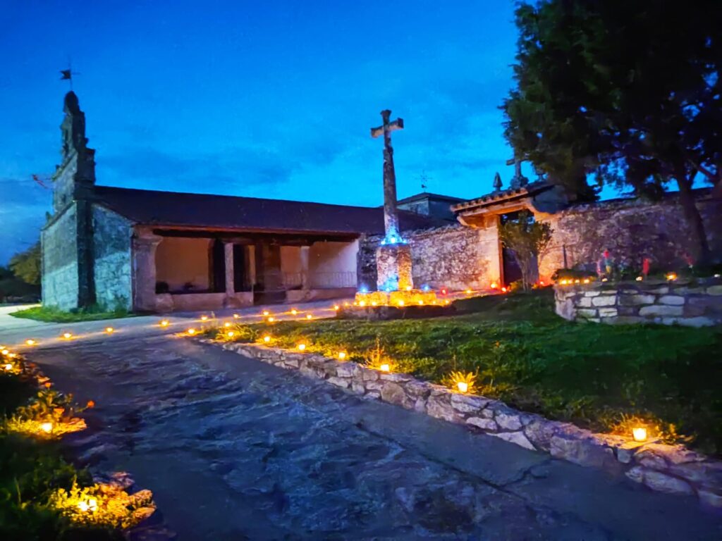 Día de Difuntos. 02/11/2025. Foto Ermita 1