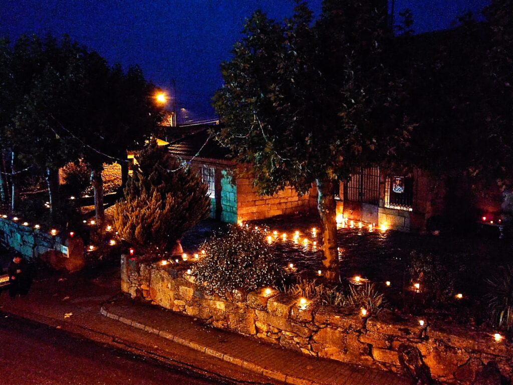 Día de Difuntos. 02/11/2025. Foto Iglesia 10